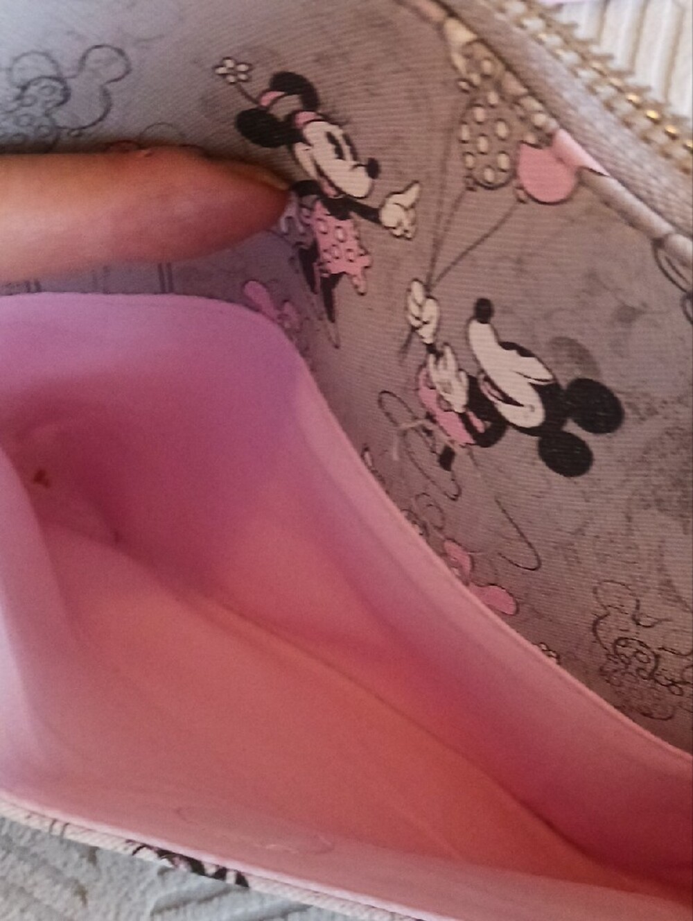 Disney Pink, White and Black Minnie Mouse Crossbody Bag with Tassel - Picture 8 of 13